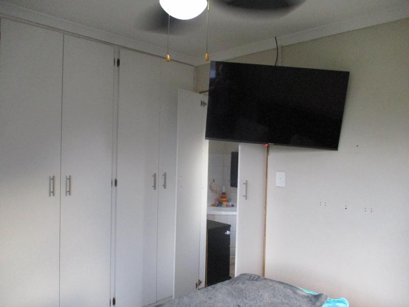 3 Bedroom Property for Sale in Langenhovenpark Free State